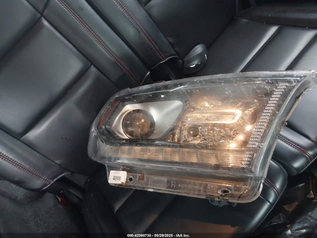 1C4RDJDG8JC218180 Dodge Durango
