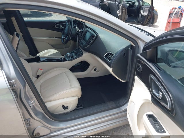 1C3CCCCGXFN510533 Chrysler 2015