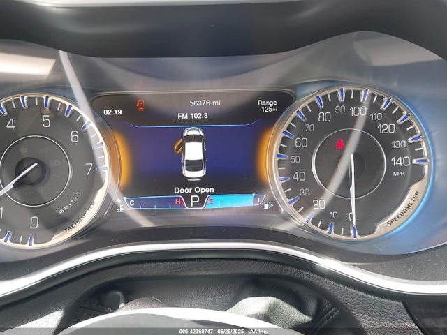 1C3CCCCGXFN510533 Chrysler 2015