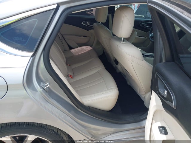 1C3CCCCGXFN510533 Chrysler 2015