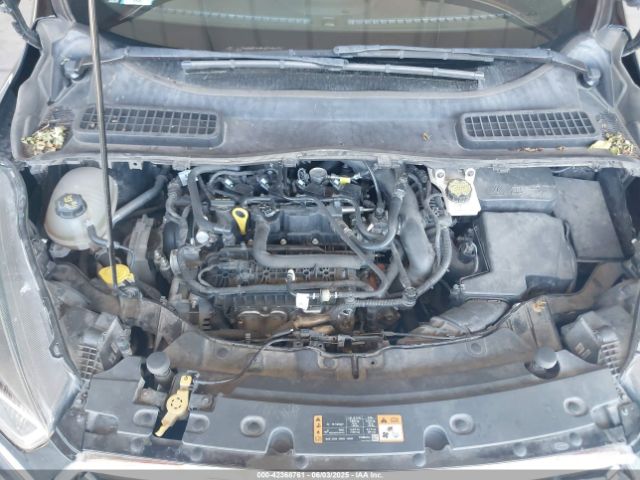1FMCU0GD2KUA04813 Ford ESCAPE SE