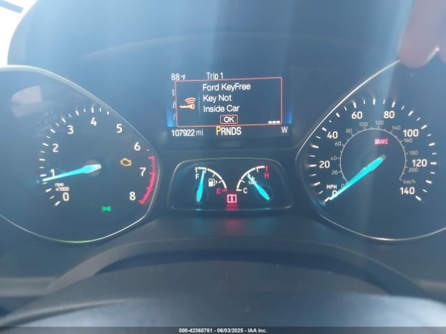 1FMCU0GD2KUA04813 Ford ESCAPE SE