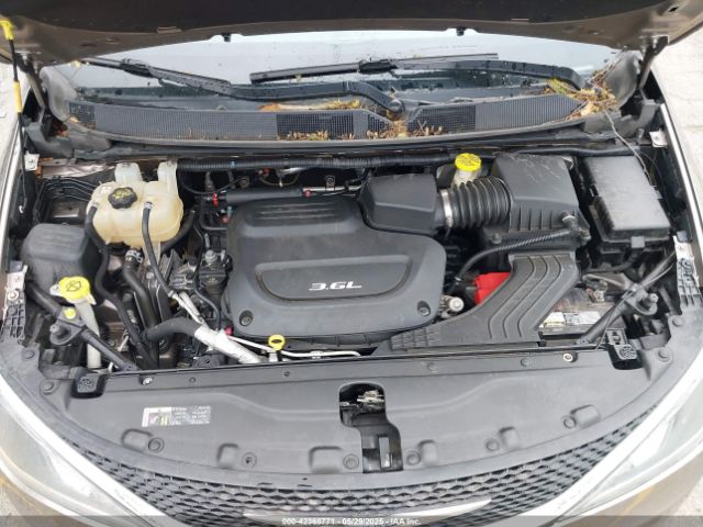2017 CHRYSLER PACIFICA 2C4RC1EG0HR566140 Photo 9