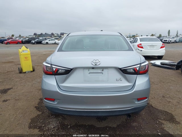 3MYDLBYV5JY302350 Toyota p5v