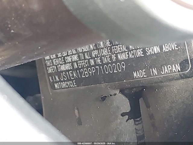 2023 SUZUKI GSX1000 JS1EK12B9P7100209 Photo 9