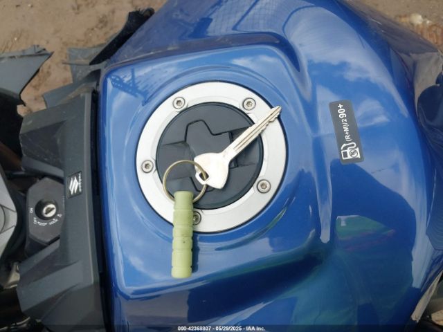 2023 SUZUKI GSX1000 JS1EK12B9P7100209 Photo 10