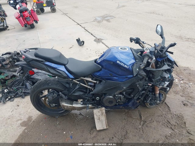 JS1EK12B9P7100209 Suzuki Dtb1