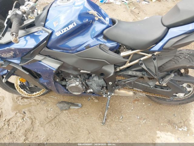 2023 SUZUKI GSX1000 JS1EK12B9P7100209 Photo 8