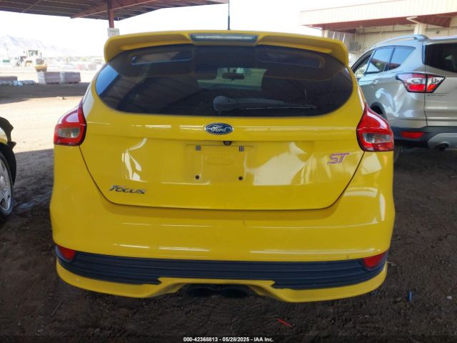 1FADP3L9XHL206418 Ford 2.0l gtdi premium fuel