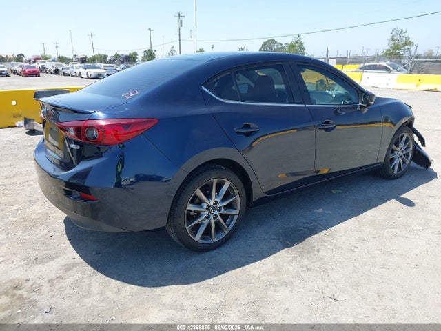 3MZBN1V35JM185841 Mazda py