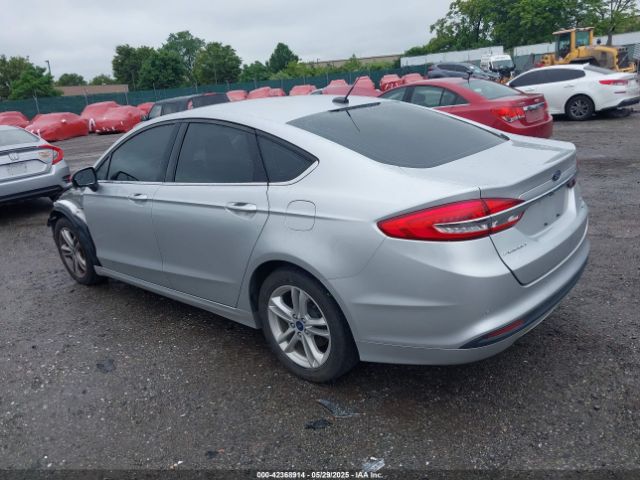 2018 FORD FUSION 3FA6P0HD2JR258699 Photo 2