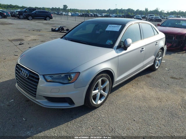 2015 AUDI A3 WAUACGFF8F1116739 Photo 1