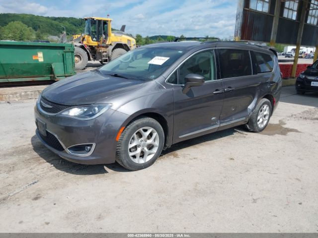 2017 CHRYSLER PACIFICA 2C4RC1BG9HR667777 Photo 1