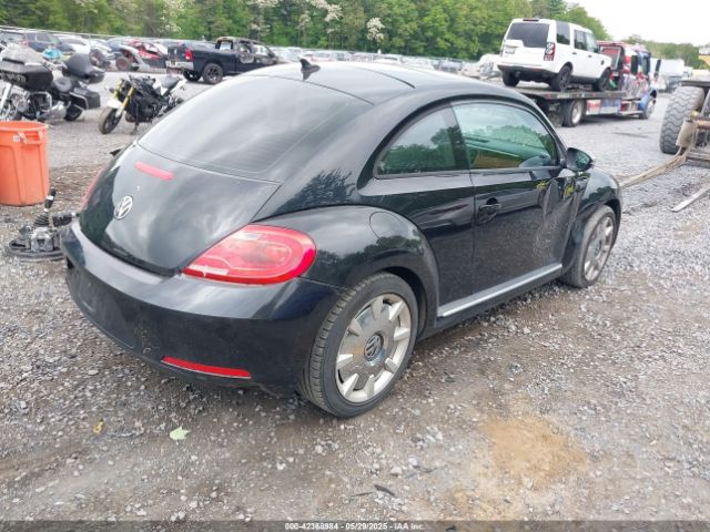 2013 VOLKSWAGEN BEETLE 3VWJP7AT6DM687633 Photo 3