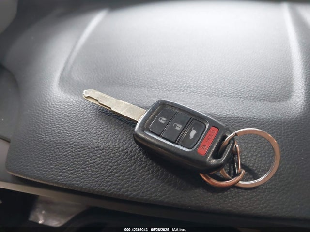 2HKRW5H38JH424807 Honda CR-V LX