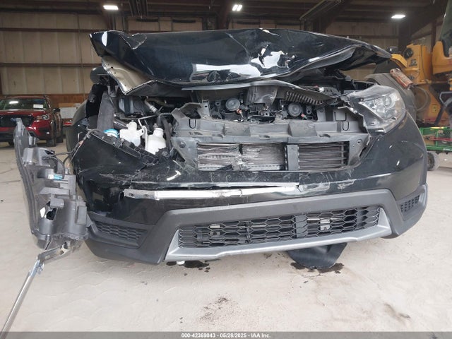 2HKRW5H38JH424807 Honda CR-V LX