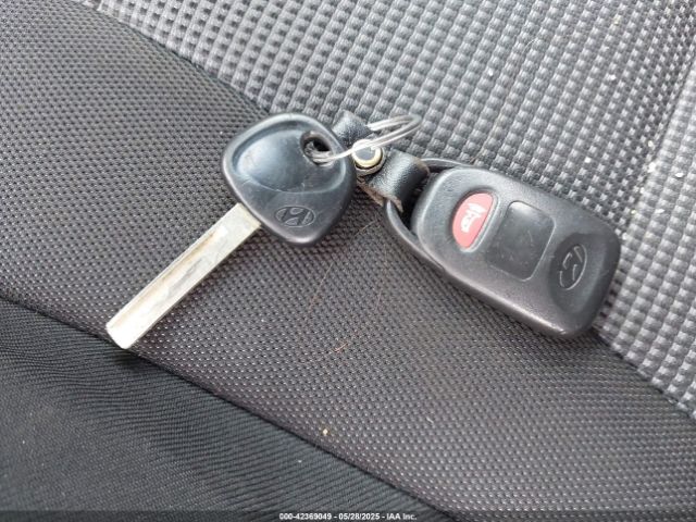 KMHD35LH7EU165823 Hyundai ELANTRA GT