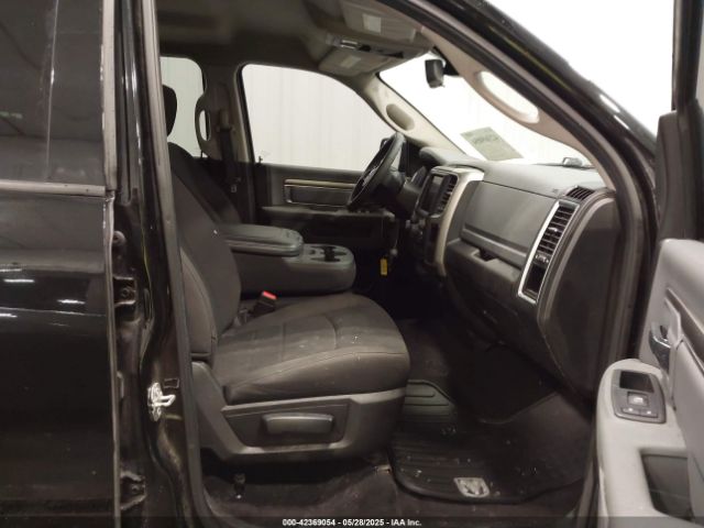 2019 RAM 1500 CLASSIC 1C6RR7GG1KS653296 Photo 4
