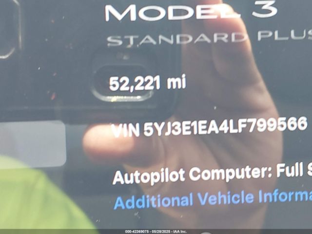 5YJ3E1EA4LF799566 Tesla 2020