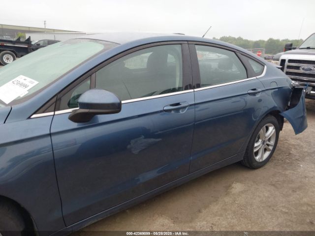 3FA6P0H74JR226458 Ford FUSION SE