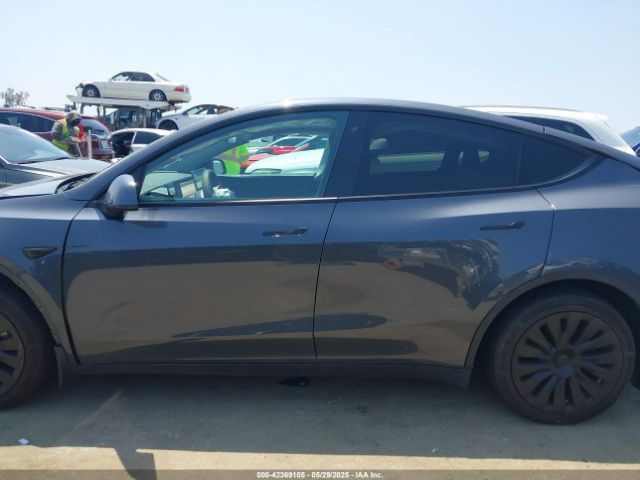 5YJYGDEEXLF010356 Tesla Model Y Long Range