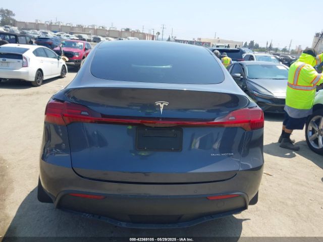 5YJYGDEEXLF010356 Tesla Model Y Long Range