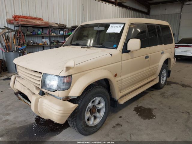 1995 MITSUBISHI MONTERO V434103924 Photo 1