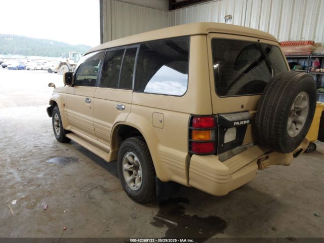 1995 MITSUBISHI MONTERO V434103924 Photo 2