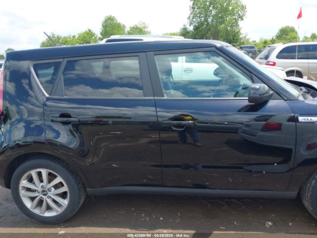 KNDJP3A51K7637811 KIA SOUL +