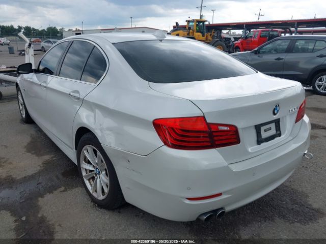 2015 BMW 528I WBA5A5C5XFD522253 Photo 2