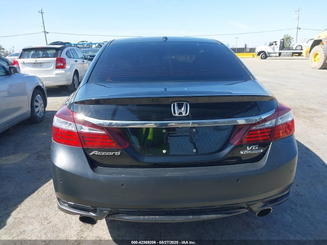 Honda j35y1 2016 1HGCR3F95GA004254 Image 17