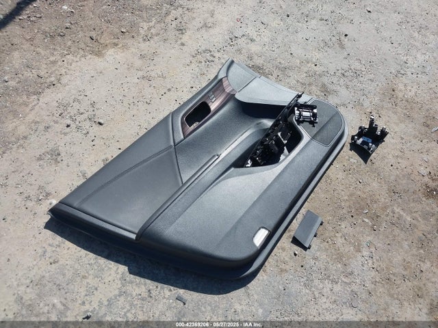 Honda j35y1 2016 1HGCR3F95GA004254 Image 12