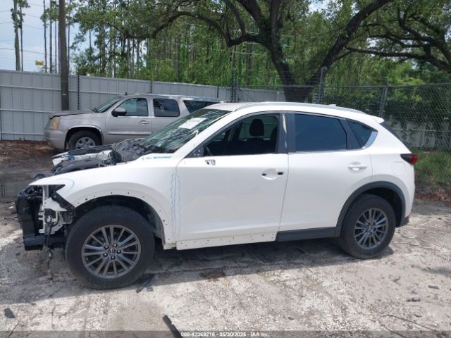 JM3KFABM3K1615823 Mazda CX-5 SPORT