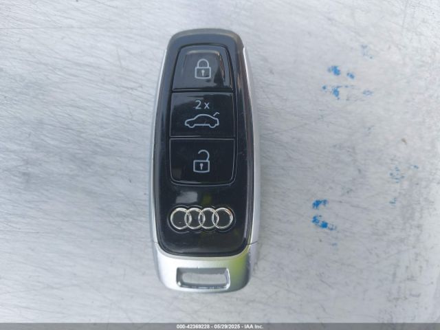 2024 AUDI Q8 E-TRON WA14AAGE0RB011467 Photo 10