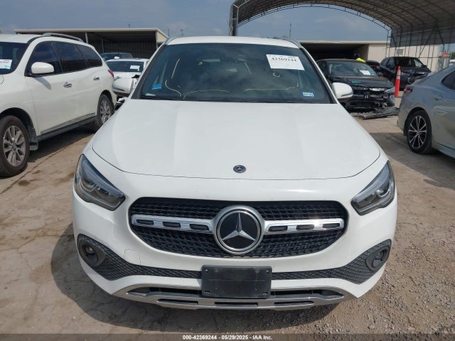 W1N4N4HB9MJ133218 Mercedes-Benz m260