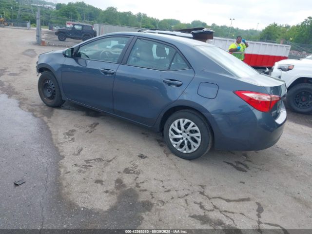 2T1BURHE3HC756067 Toyota COROLLA LE