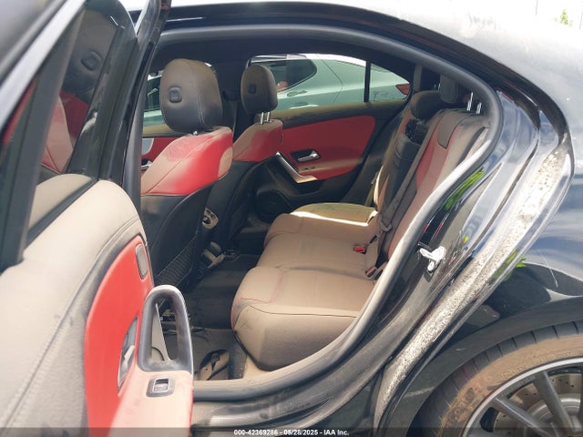 W1K3G5BB3LJ221665 Mercedes-Benz Amg A 35 4matic
