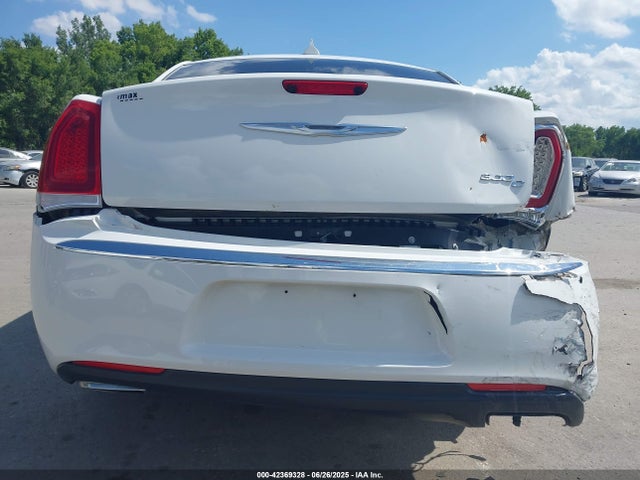 2017 Chrysler 300c მანქანა იყიდება აუქციონზე, vin: 2C3CCAEG3HH570859, აუქციონის ნომერი: 42369328