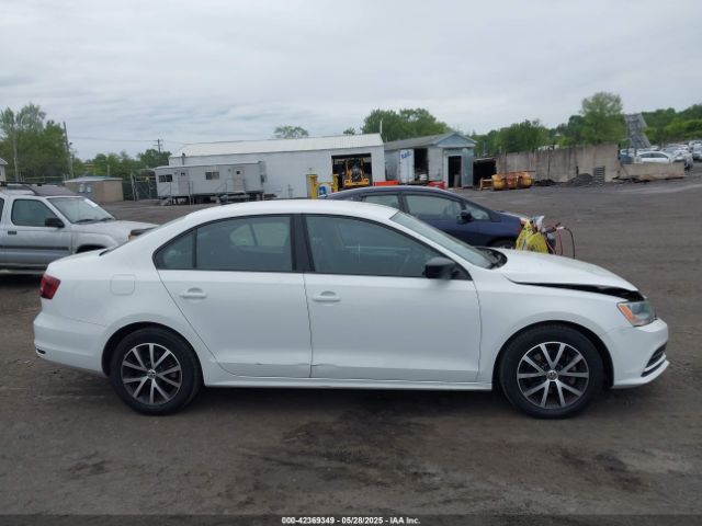 3VWD67AJ7GM269665 Volkswagen Jetta 1.4t Se