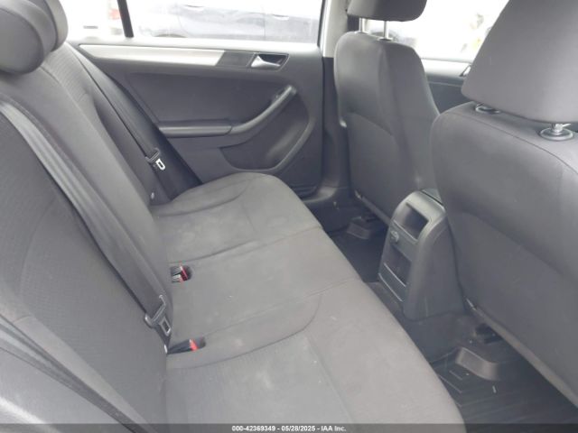 3VWD67AJ7GM269665 Volkswagen Jetta 1.4t Se