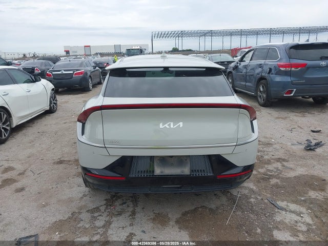 KNDC3DLC2N5043069 KIA 2022
