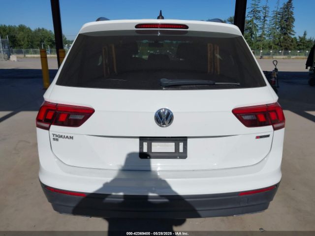 3VV2B7AX6KM140482 Volkswagen Tiguan 2.0t Se/2.0t Sel/2.0t Sel R-line/2.0t Sel R-line Black