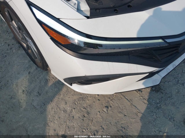 KMHLM4DG7RU651028 Hyundai ELANTRA SEL