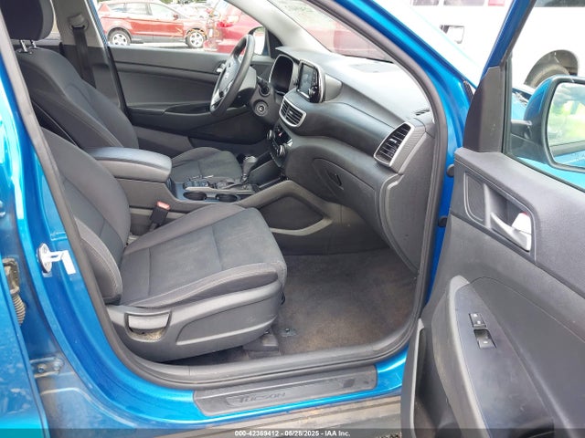 KM8J23A45KU927522 Hyundai TUCSON SE
