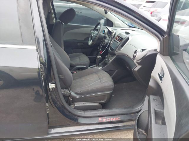 1G1JC6SB9E4234627 Chevrolet Sonic Lt Auto