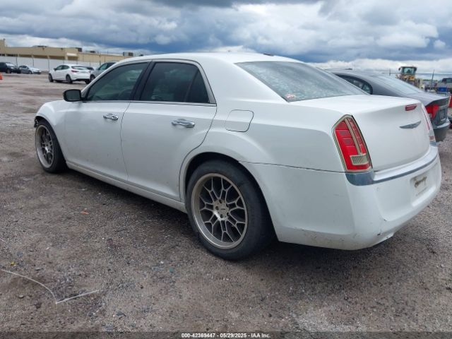 2011 CHRYSLER 300C 2C3CA6CT4BH529179 Photo 2