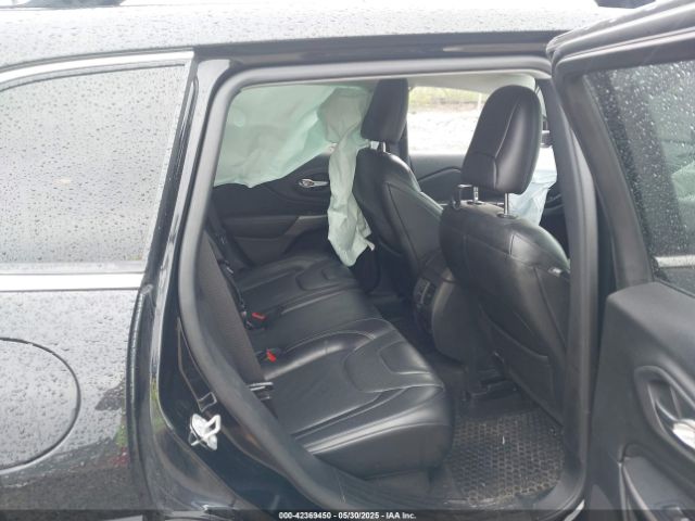 1C4PJMDX2KD267646 Jeep Cherokee Limited 4x4