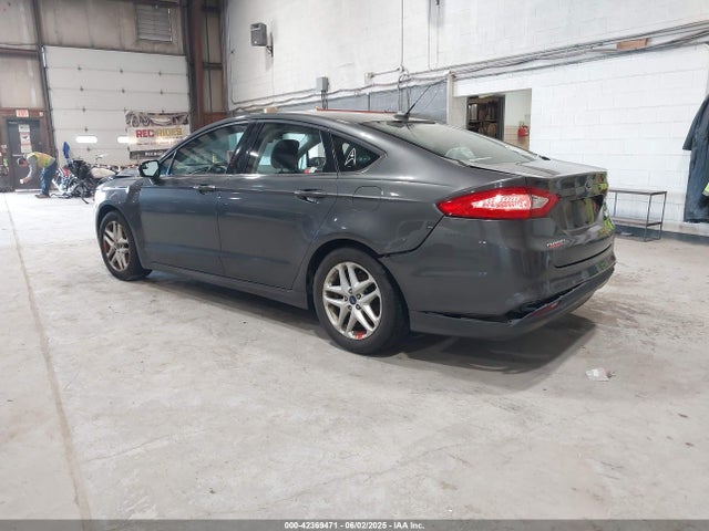 1FA6P0H75F5104668 Ford FUSION SE