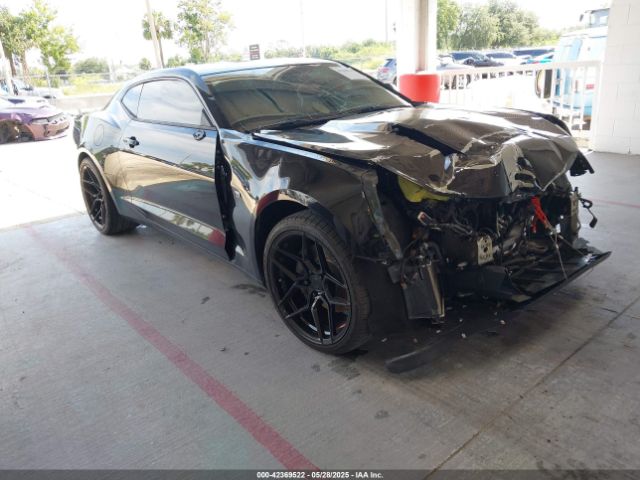 2016 CHEVROLET CAMARO 1G1FE1R71G0160084