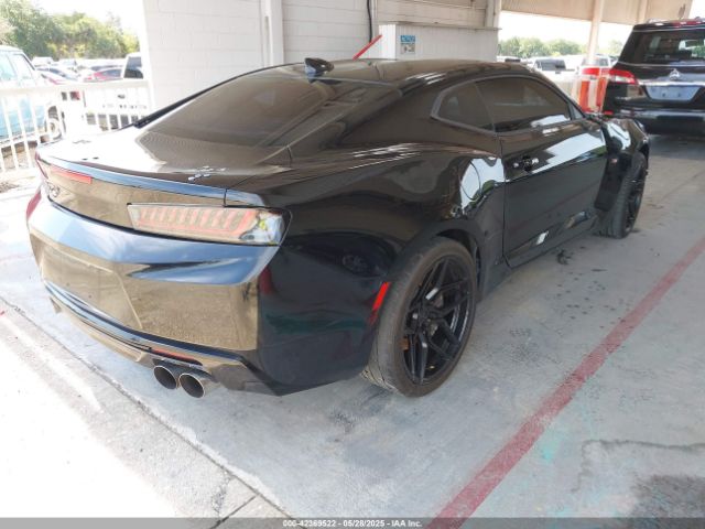 2016 CHEVROLET CAMARO 1G1FE1R71G0160084 Photo 3